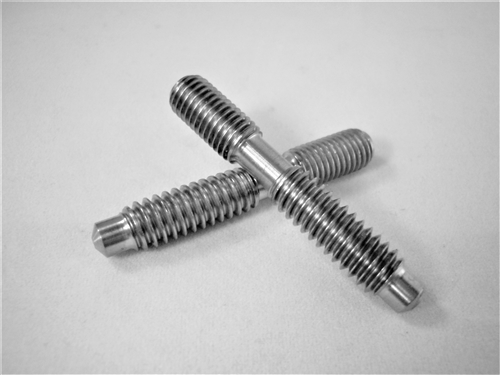 Front Cover Stud, 1/4"
